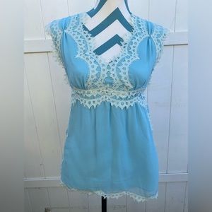 Max Studio Chiffon/Lace Blouse Fully Lined Baby Blue Size XS Sleeveless